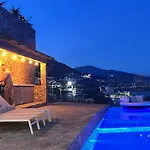 Villa 4 A Pres De Monaco