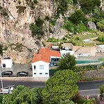 4 A Pres De Monaco