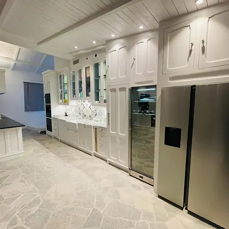 Villa 4 à Près De Monaco *