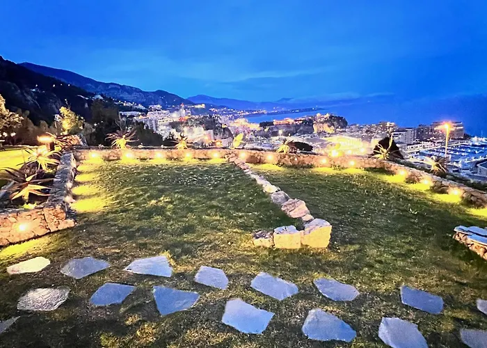 4 A Pres De Monaco