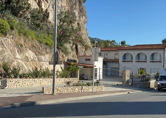 4 A Pres De Monaco Villa *