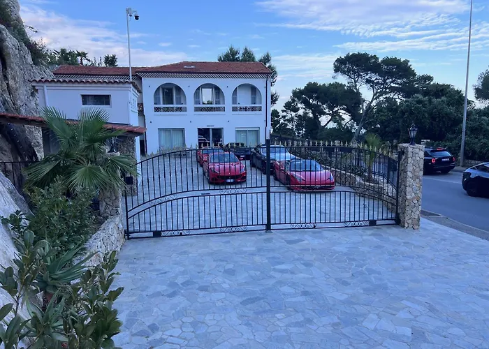 Villa 4 A Pres De Monaco Cap-d'Ail