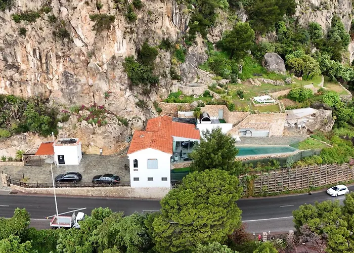 4 A Pres De Monaco